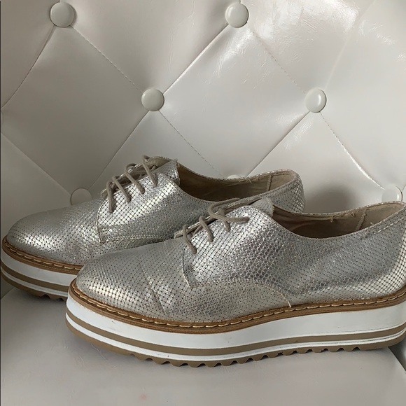 Used 3 times - Picture 2 of 5